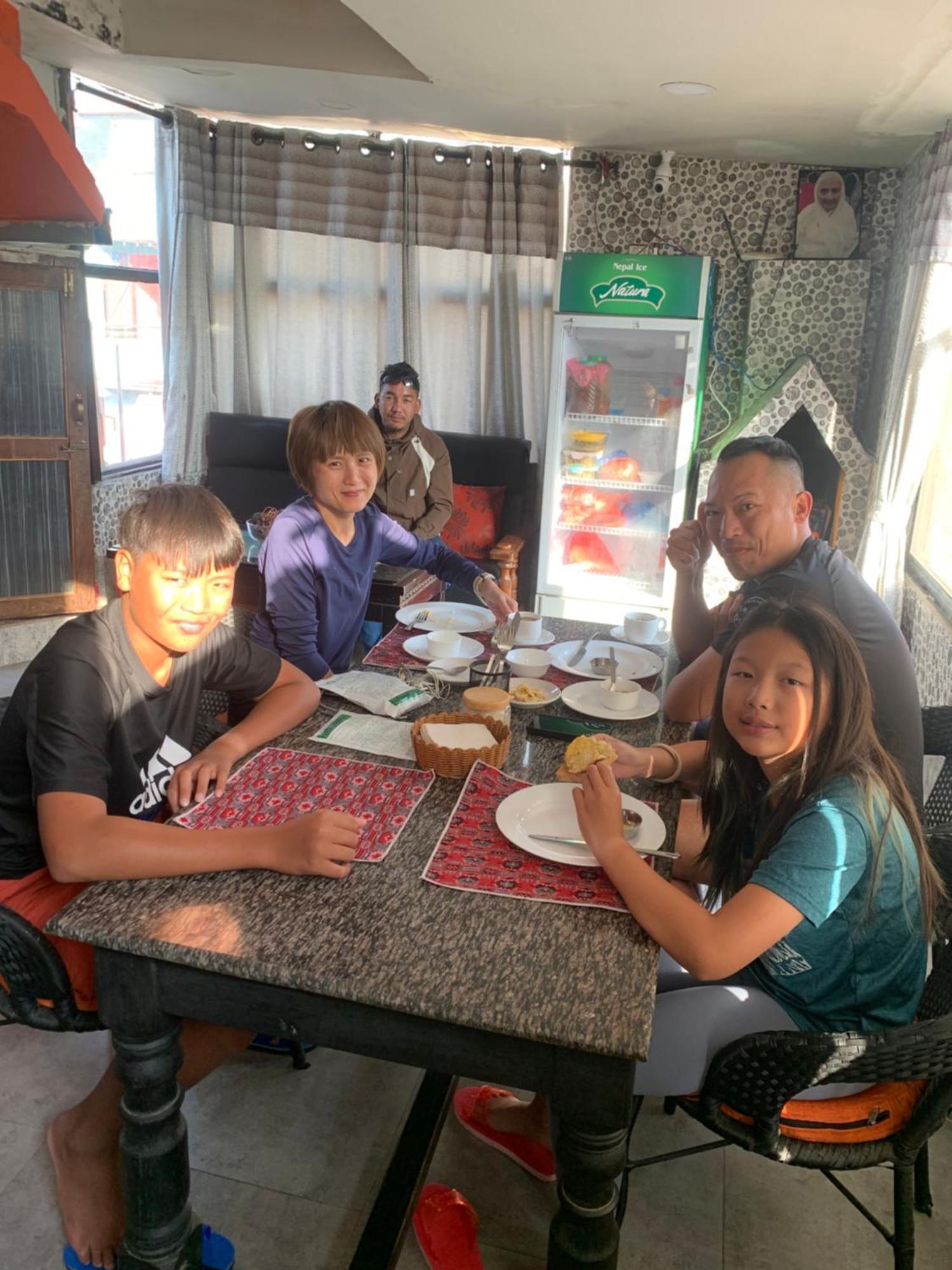 Bnb Royal Tourist House Katmandou Extérieur photo
